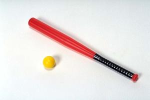 オリジナルバッジ制作の完全ガイド！手軽に高品質なグッズを作る方法とおすすめサービス